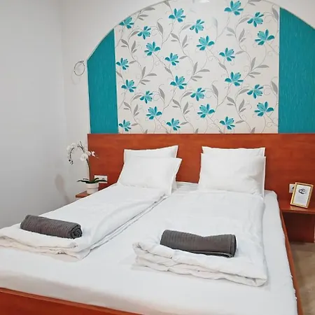 Seasons Design * Budapest