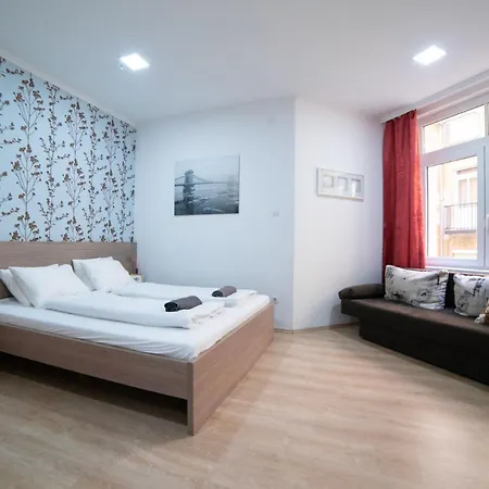 Lejlighed Seasons Design